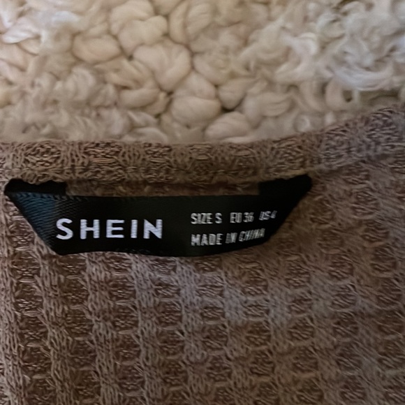 Cute - Picture 3 of 3